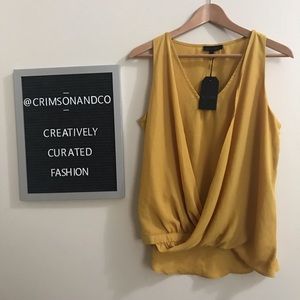 Ali & Kris flowy sleeveless blouse med